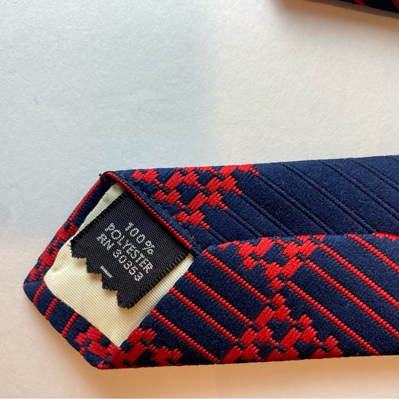 Vintage Macrae red blue big plaid wide tie polyester - Picture 9 of 11